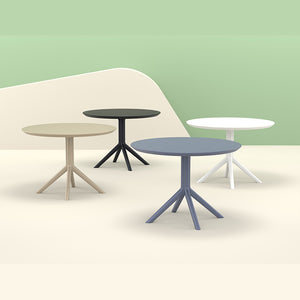 Outdoor Round Table